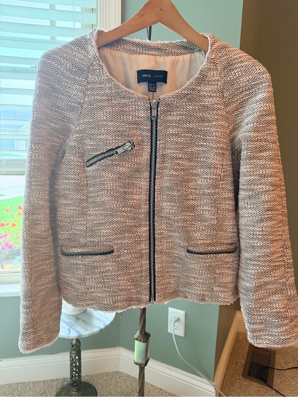 GT-0084 — MNG Mango Casual Bouclé Tweed Zip Jacket XL